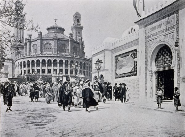 Photograph of a colonial procession at the Trocadero.