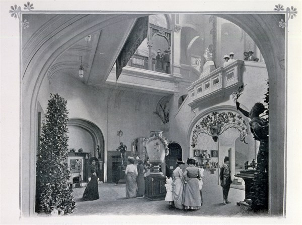 Photograph taken at the Esplanade des Invalides; in the hallway of the great staircase