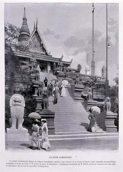 Photograph taken during the Exposition Universelle (World Fair) Paris, 1900