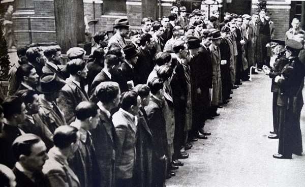 New recruits joining British army during World War II