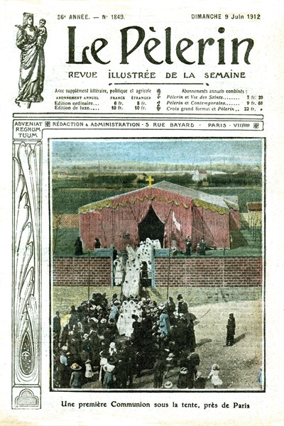 Une première communion sous la tente