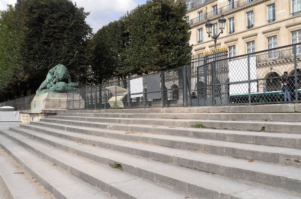 Escalier des Feuillants. Paris Tuileries