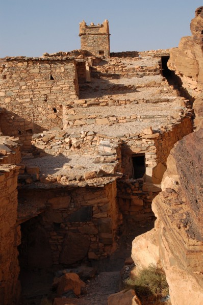 Greniers fortifiés du sud marocain, ou agadirs.