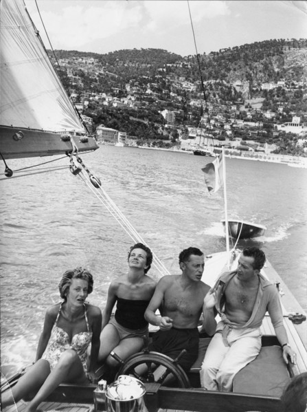 Gianni Agnelli on board the Tomahawk, his first yacht, July 1957