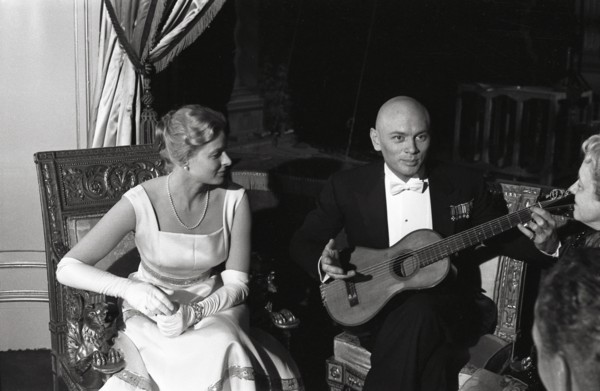 Ingrid Bergman et Yul Brynner, 1956