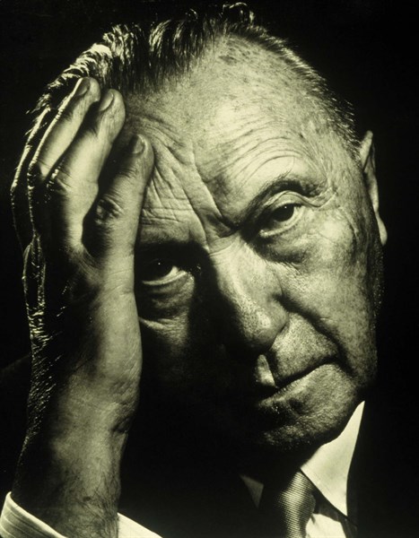 Konrad Adenauer, 1949