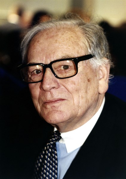 Pierre Cardin en 1997