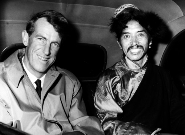 Sir Edmund Hillary et son sherpa Tensing Norgay, décembre 1960