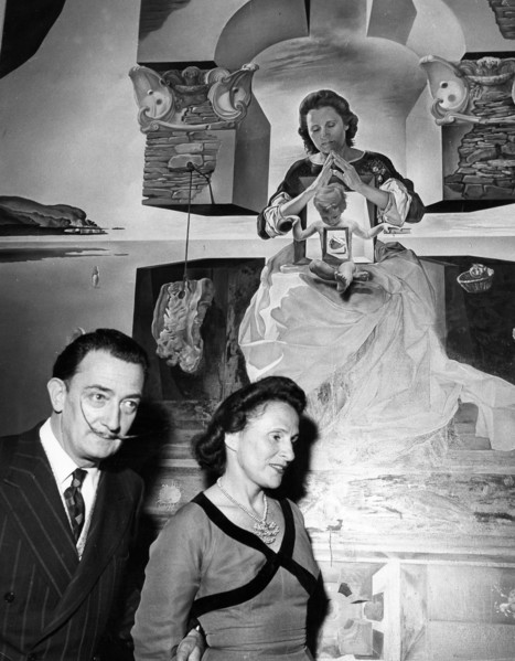 Salvador Dali et sa femme Gala, 1955