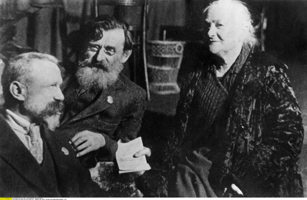 Clara Zetkin, Felix Cohn et Marchelski