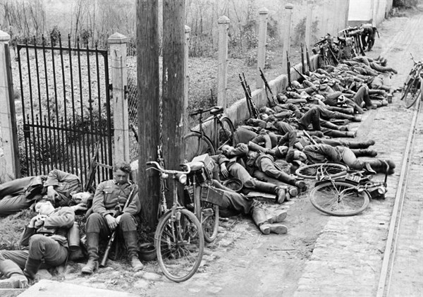 Repos des troupes allemandes dans leur avancée vers la Belgique