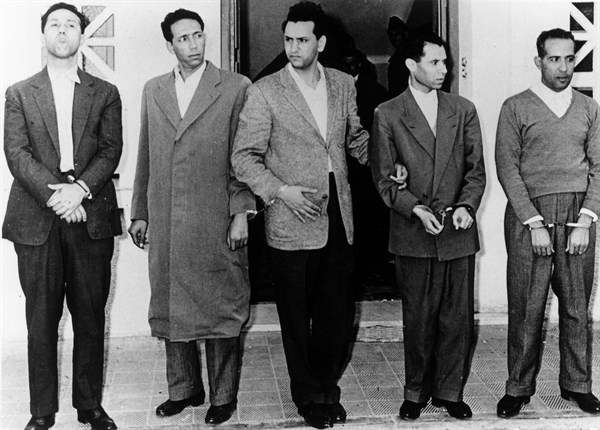 Algerienkrieg: Gefangene