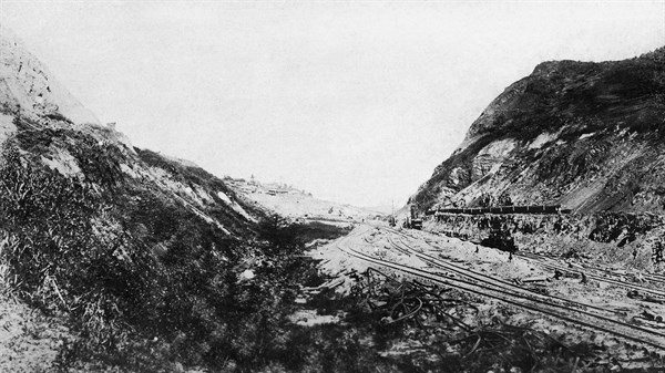 Construction du Canal de Panama