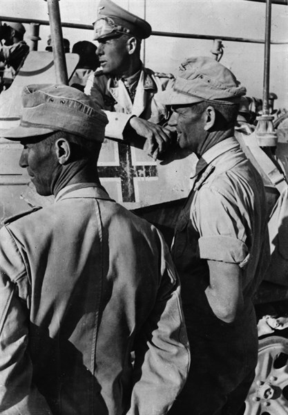 Erwin Rommel, Offizier, D vor Tobruk 1942