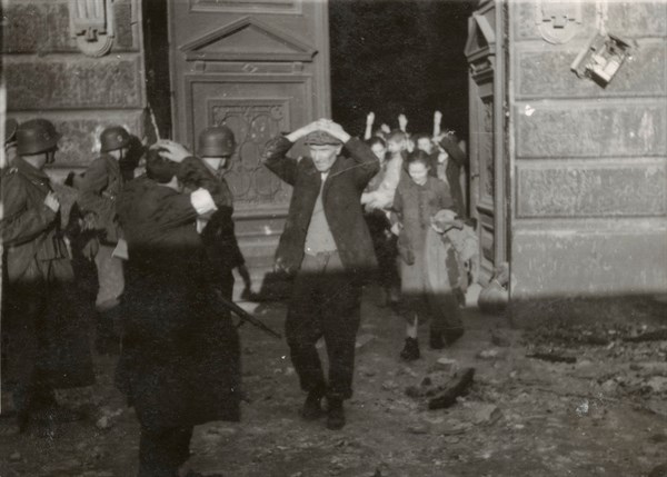 Soulèvement du ghetto de Varsovie