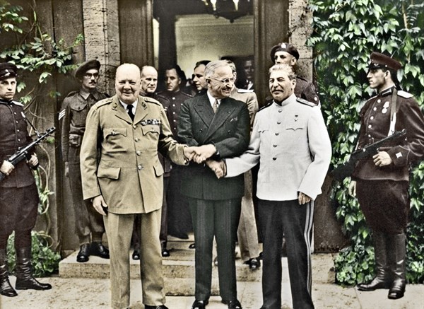 Conférence de Potsdam, 1945