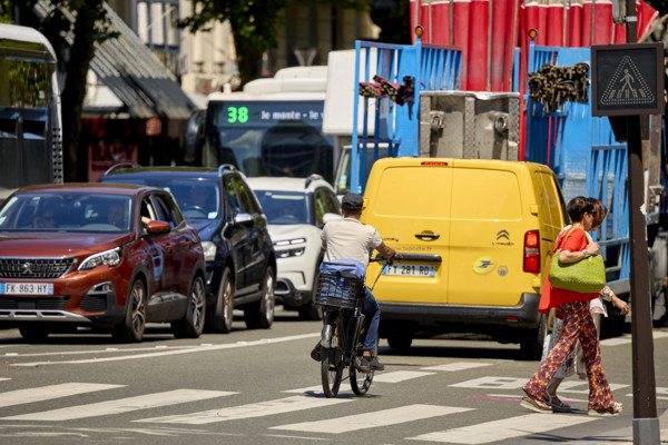 Bicycles and cars in Paris