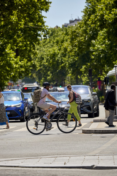 Bicycles and cars in Paris