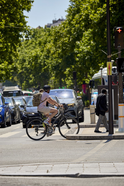 Bicycles and cars in Paris