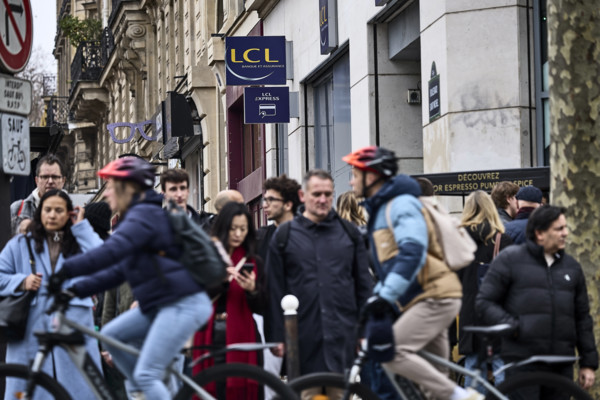 Banque, Assurance, Bancassurances à Paris