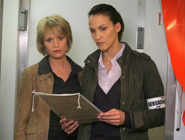 Section de recherches (série TV)