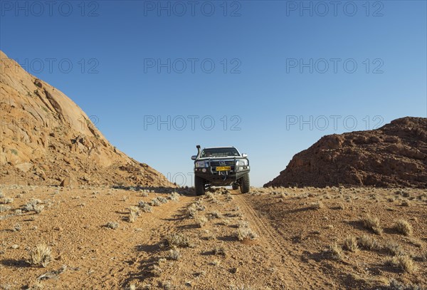Off-road vehicle in the Tiras Mountains