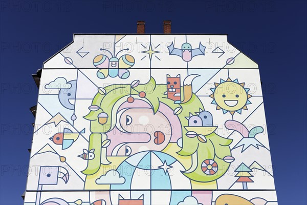 Mural Mother Earth by the artist duo Doppeldenk