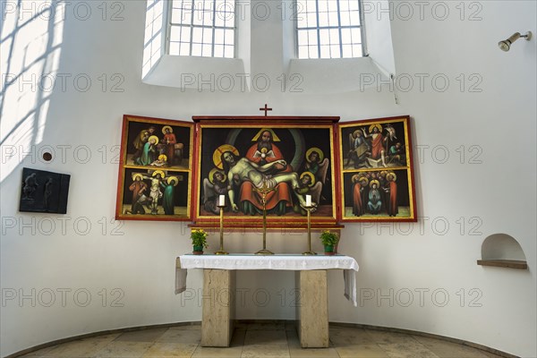 Side altar