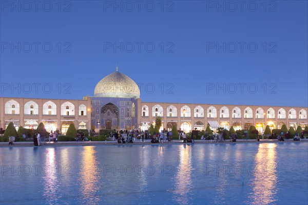 Imam square with Lotfollah mosque