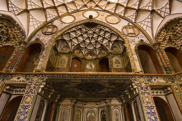Interior of Khan-e Boroujerdi