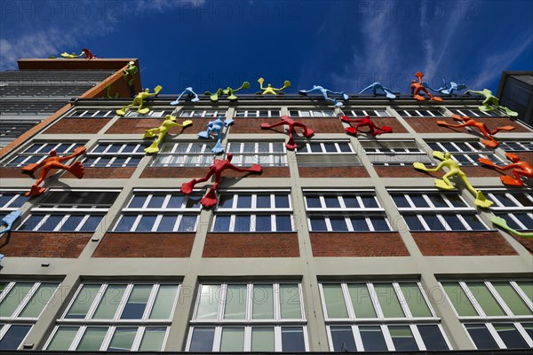 Colourful Flossi figures at the Roggendorf House