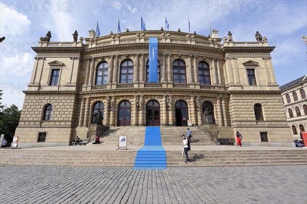 National Theatre