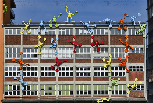 Colourful Flossi figures at the Roggendorf House
