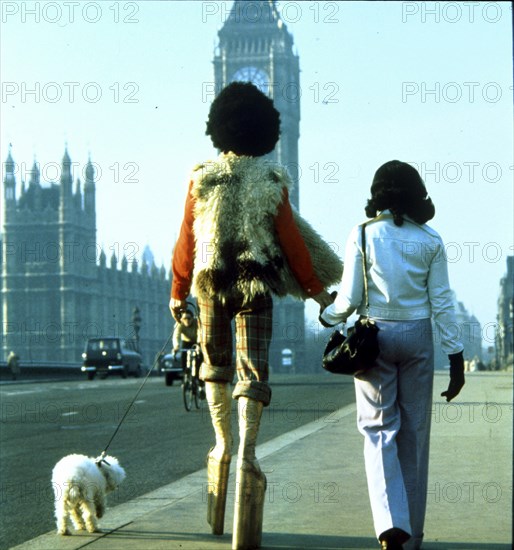 Couple in 70s outfit