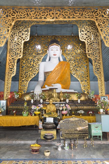 Buddha statue