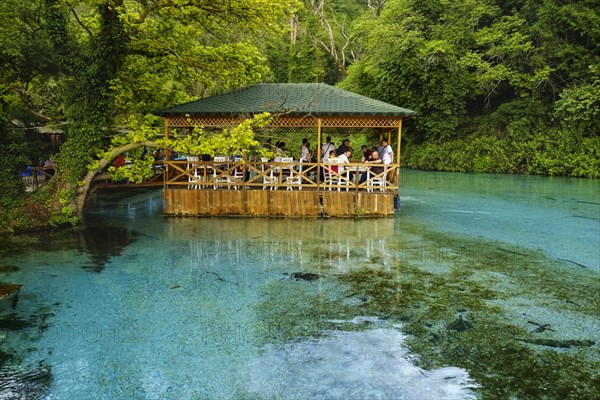 Cafe in Pavillion