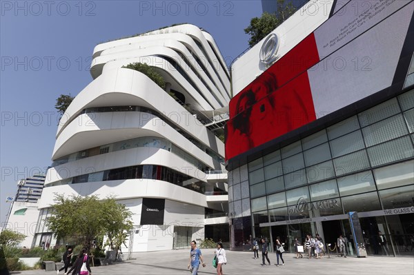 European Championship Quarter with Helix Building
