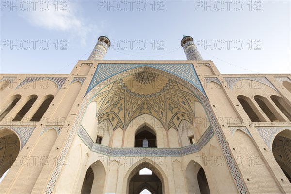 Mosque Masjed-e Agha Bozorg