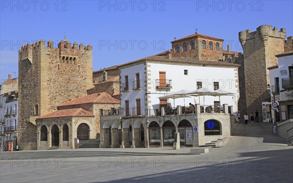 Torre de Bujaco tower in Plaza Mayor