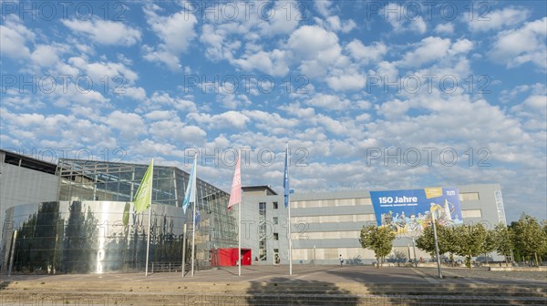 Faculty of Mathematics and Computer Science at the Research Campus