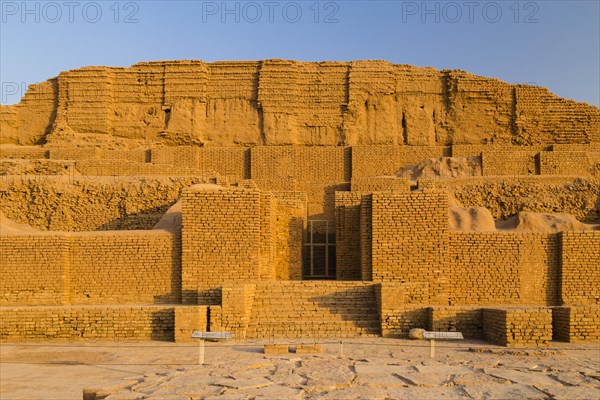 Choqa Zanbil Ziggurat