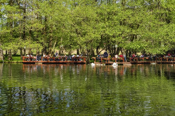 Lakefront Restaurant