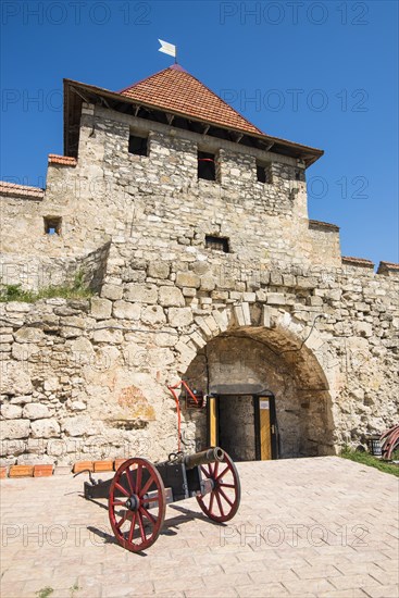Old cannon before the Bender fortress