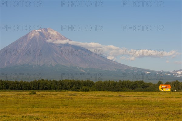 Little hut before the Avachinskaya Sopka volcano