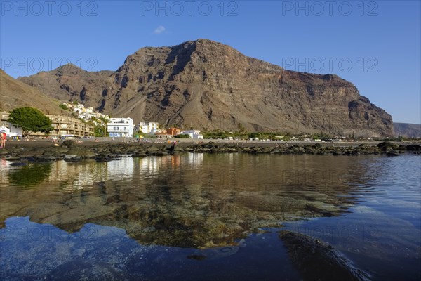 Tidal Pools in La Playa
