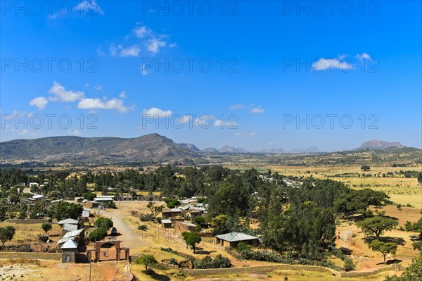 View over the Hawzien plain with mountains