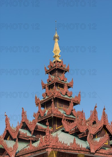 Ornate roof of Hsandawtwin