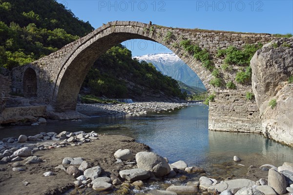 Ottoman stone arch bridge Ura e Katiut
