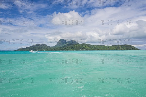 The turquoise lagoon
