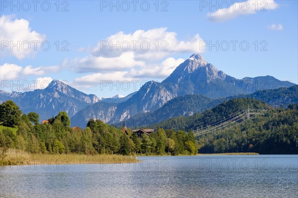 Weissensee with Hoher Straussberg and Sauling